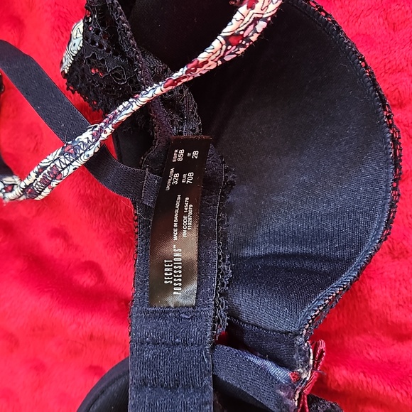 Mediterranean Print/Tile 32B Navy Burgandy & Blue Secret Possesions Nwot bow - Picture 6 of 6